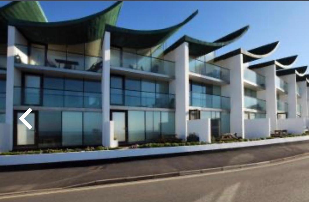 Westward Ho! Beachfront Luxury For 2 Εξωτερικό φωτογραφία
